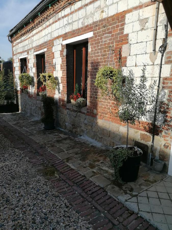 Lola Apartment Montigny-Sur-Crecy Exterior photo